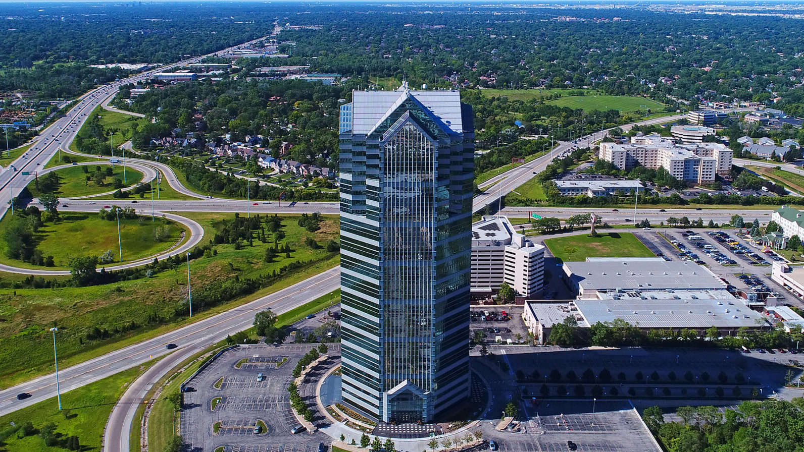 featured image for the oakbrook terrace tower image gallery